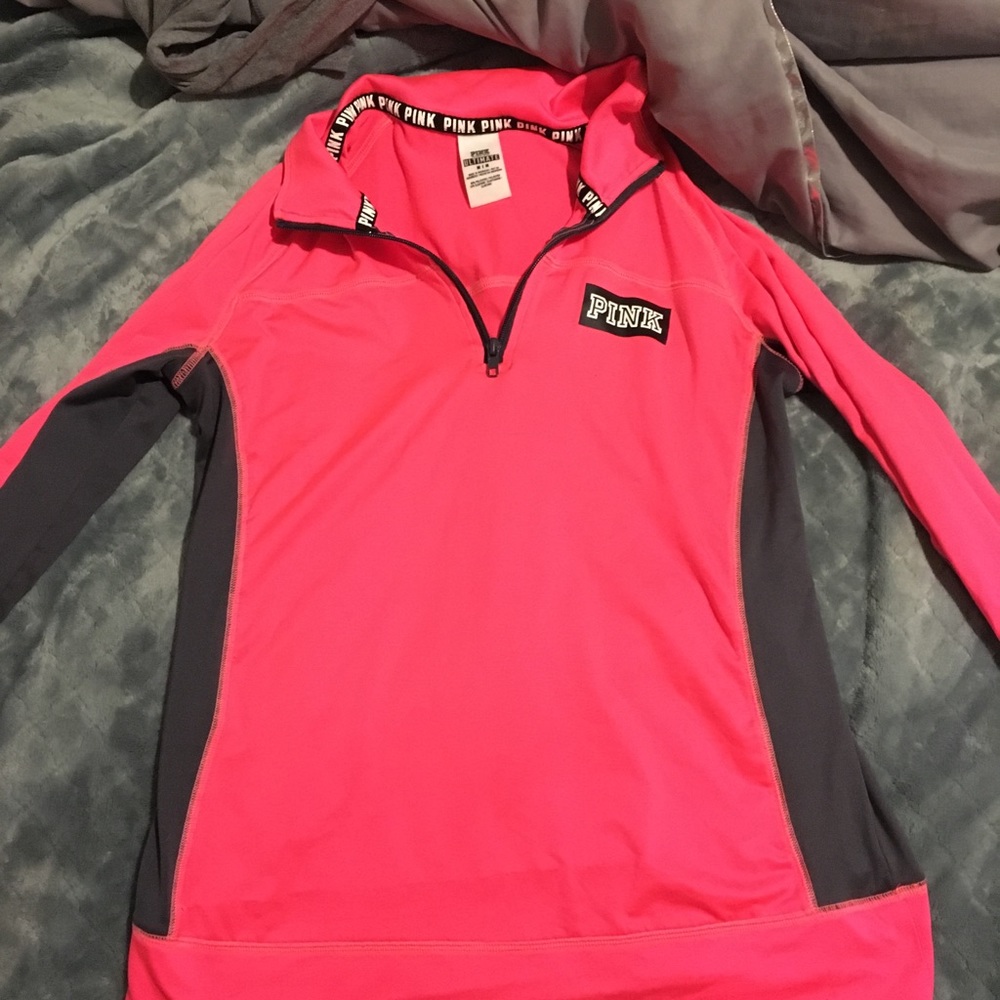 Pink sweater - Picture 3 of 3